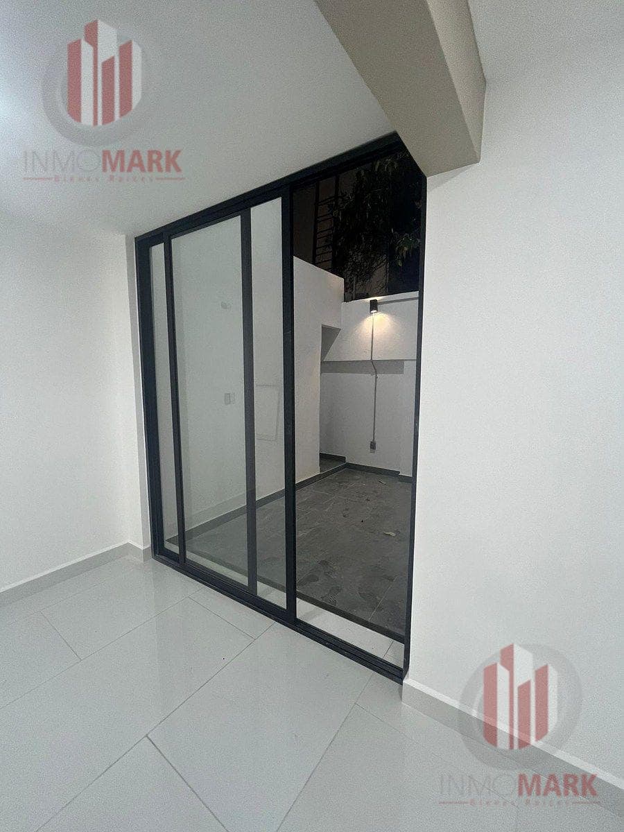 House for Sale in Lomas Verdes, 1st Section, Naucalpan