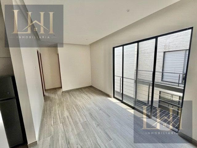 Apartment for Rent in Naples with Private Roof