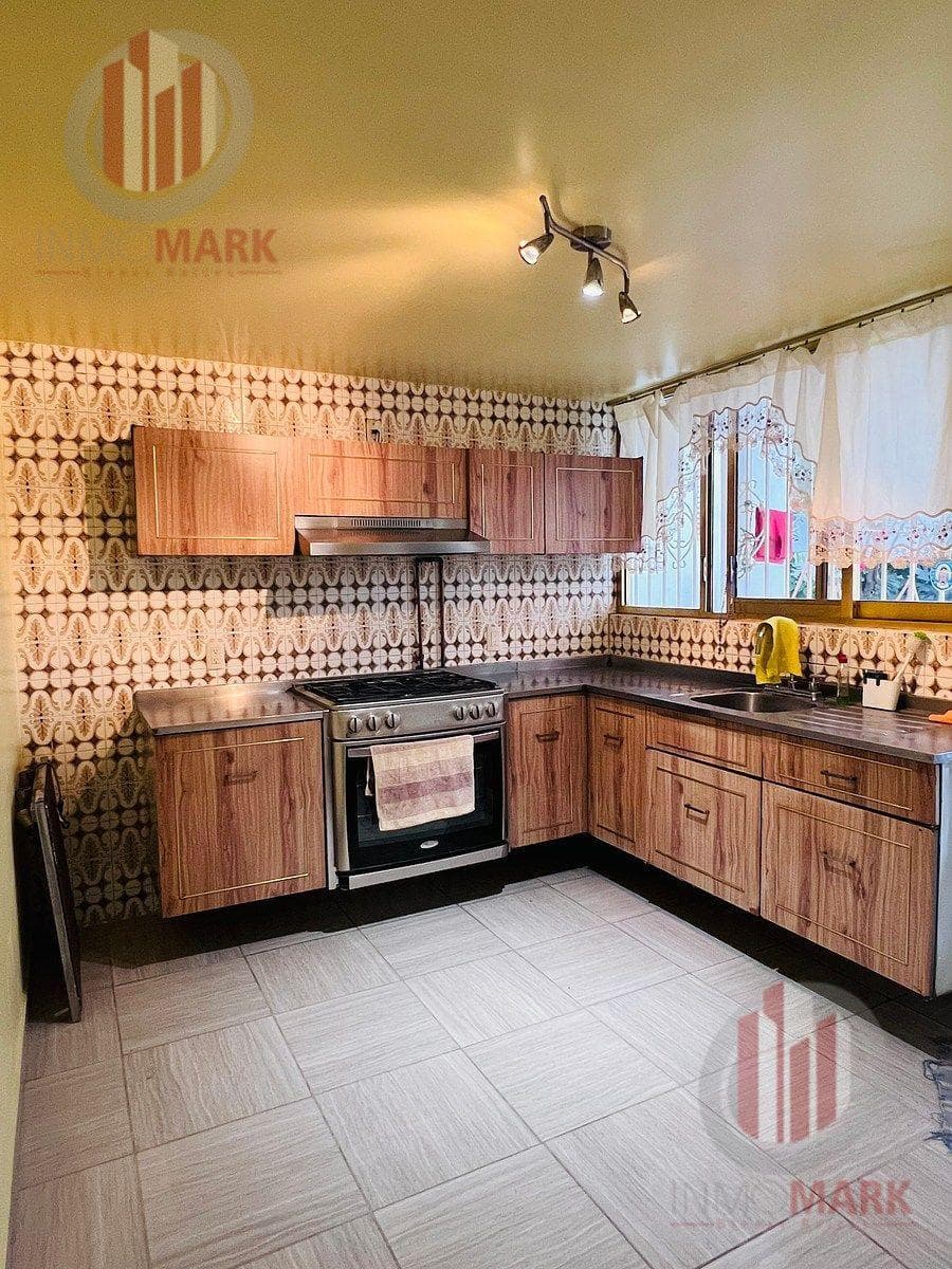 House for Sale in Cumbres de San Mateo, Naucalpan