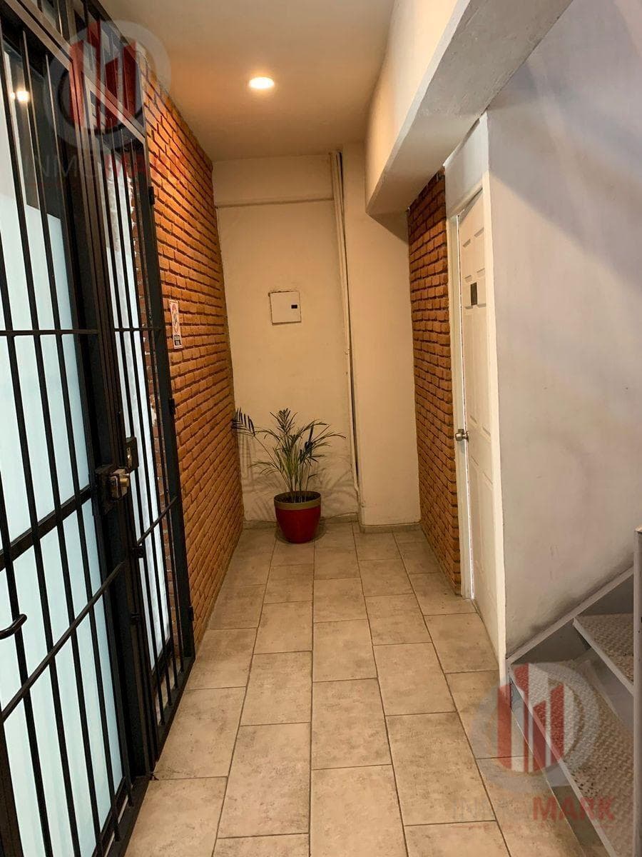 Offices for Rent in Jacarandas—Great Locations!!!