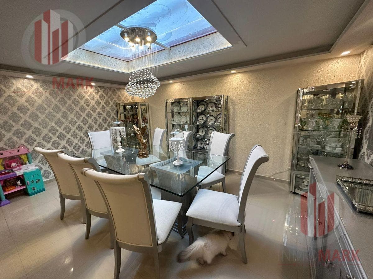 Beautiful, Fully Remodeled House for Sale in Alamedas