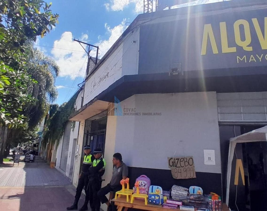 INVESTMENT OPPORTUNITY! PRIME CORNER PROPERTY – LAMADRID AND AV. ROQUE SÁENZ PEÑA