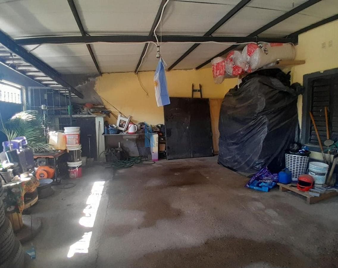 3-BEDROOM HOUSE - LOS CHAÑARITOS - 250-UNIT NEIGHBORHOOD