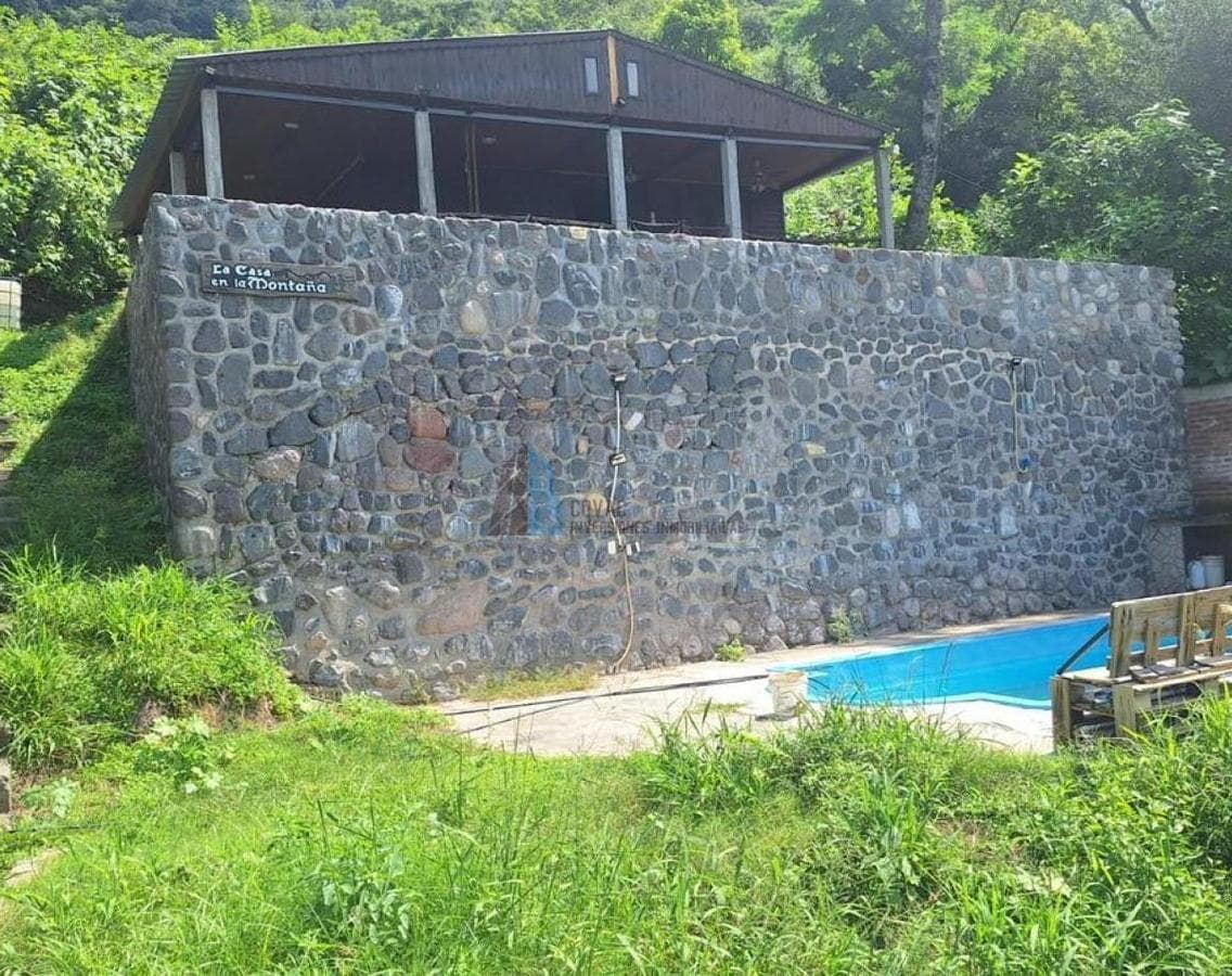 A MUST-SEE HOME IN EL CADILLAL