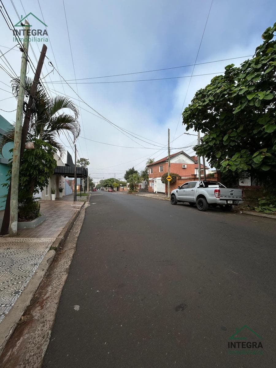 Land for sale located at 3000 Líbano, between Uruguay Ave. and Trincheras.