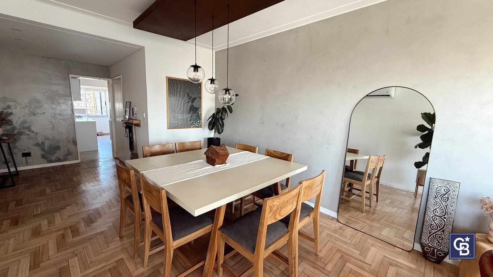 Venta de Departamento Penthouse Reciclado a Nuevo Terraza, Parrilla y 2 Cocheras en Isla de Olivos