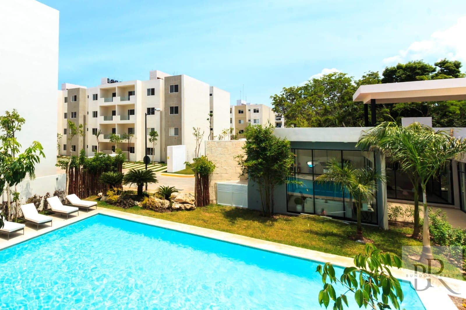 3-BEDROOM APARTMENT IN SELVANOVA - PLAYA DEL CARMEN