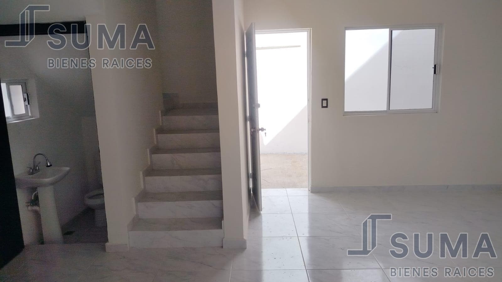 HOUSE FOR SALE IN COL. CAMPBELL, TAMPICO, TAMAULIPAS.