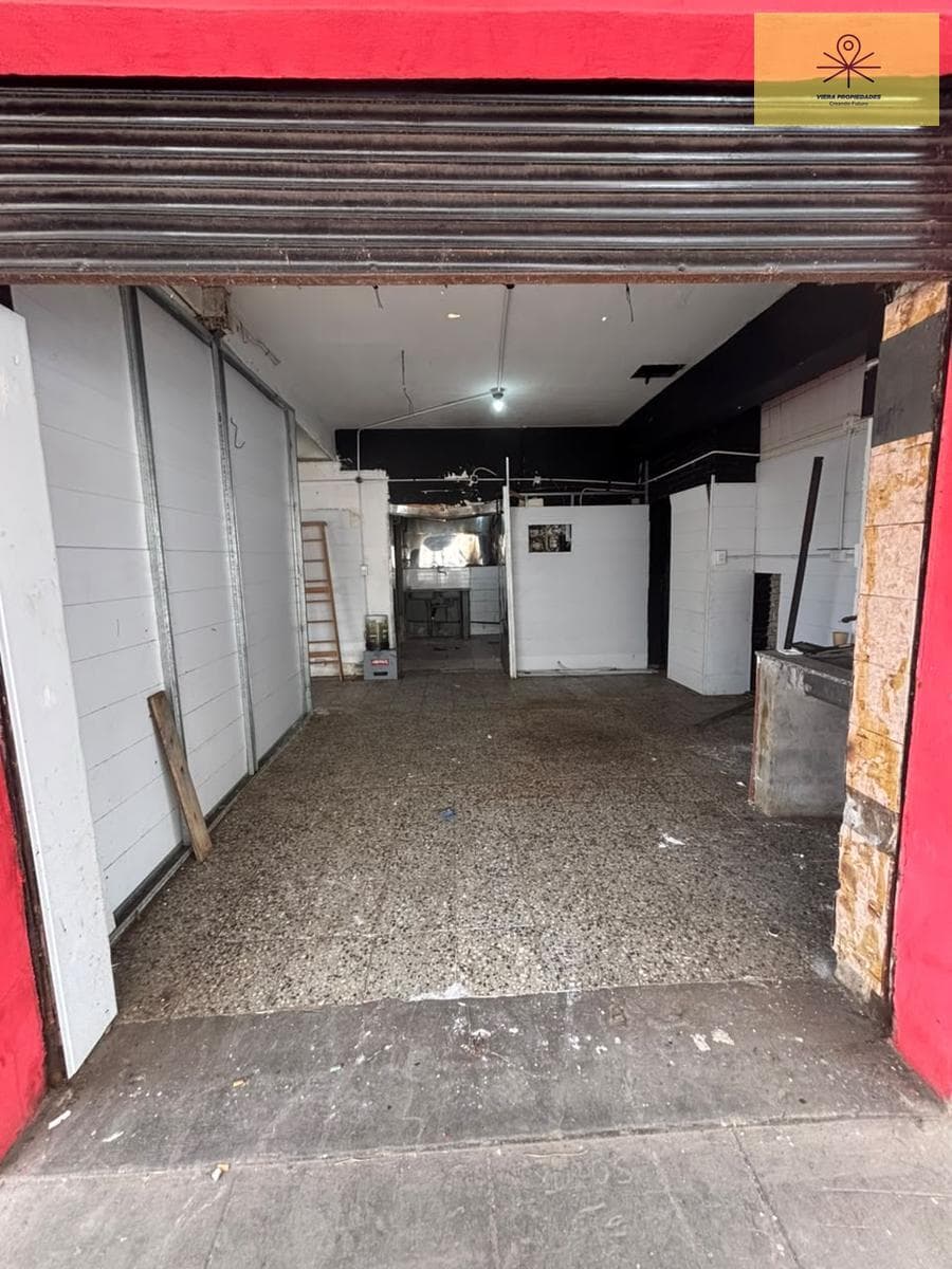 30-meter commercial space for rent in Downtown Pilar