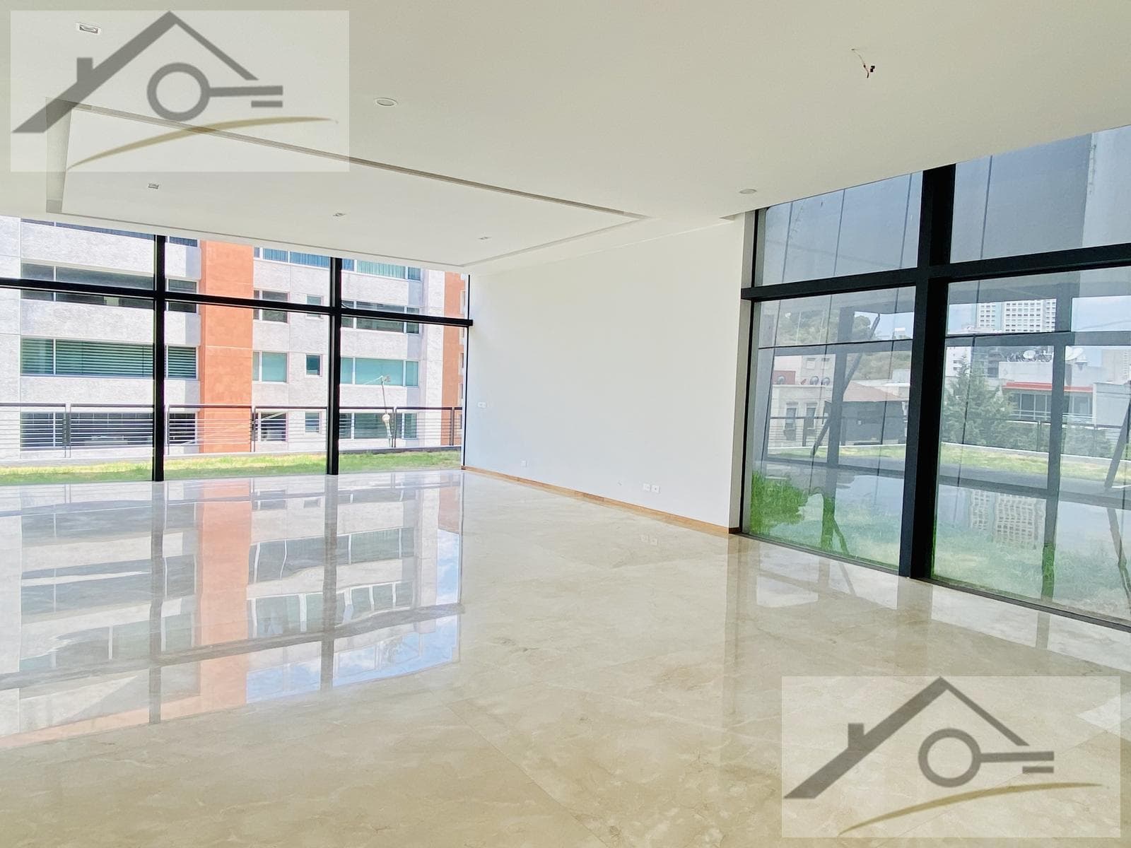 Exclusive Residence for Sale in Bosques de las Lomas, Mexico City