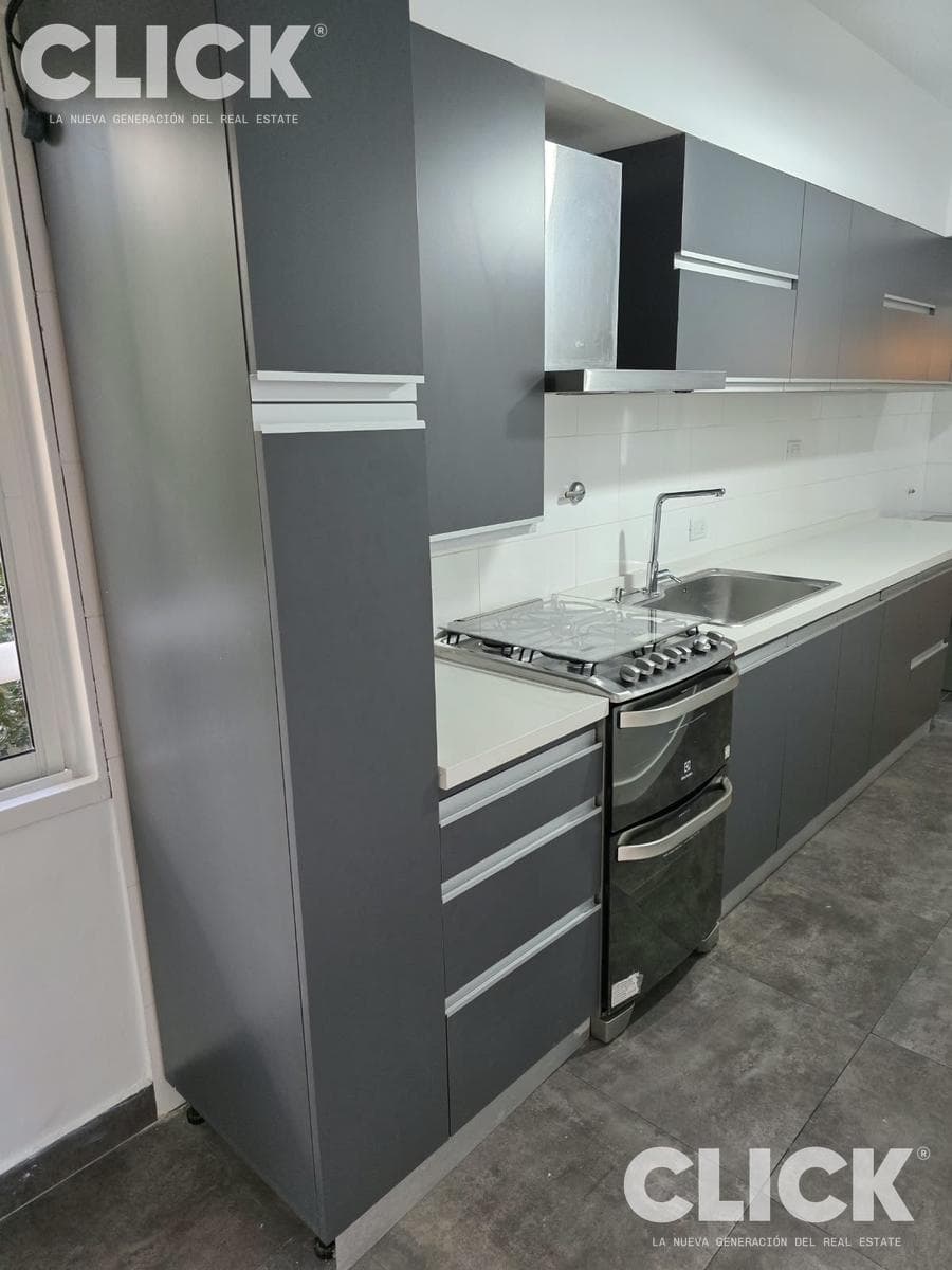 Apartment for Rent in Torre Olmo | 3 Bedrooms, Garage, and Pool | La Isla de Olivos