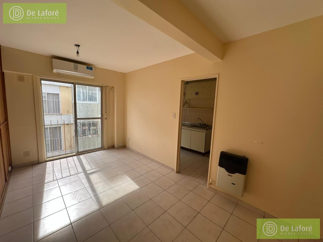 FOR RENT - 2-room apartment in San Fernando, with a bathroom and ready to move in!