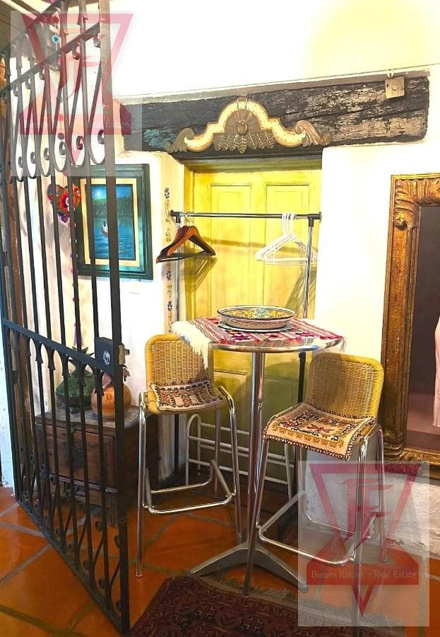 38 m2 Furnished Apartment for Rent—Experience Coyoacán with a Colonial Flair!