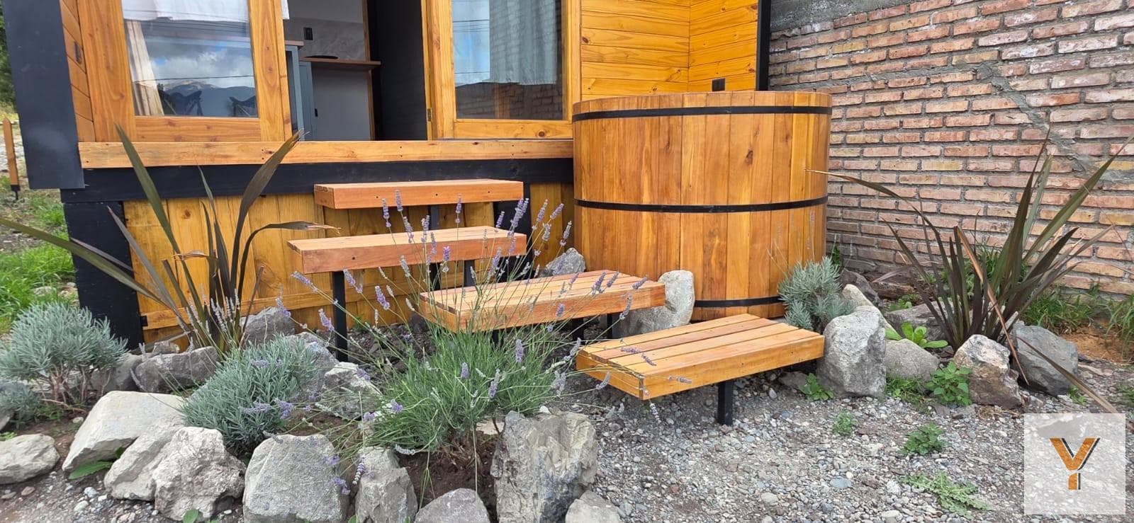 House for Sale - 2 Bedrooms, 1 Bathroom - 132 m² - El Bolson