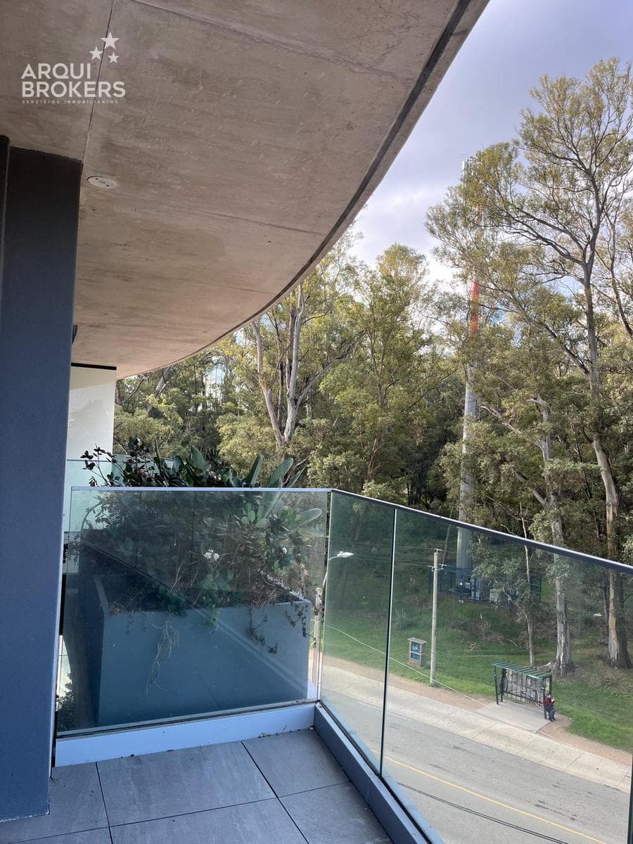 Three-Bedroom Apartment for Rent in Roosevelt Park - 304