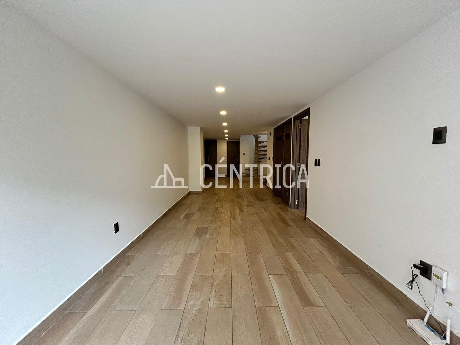 Apartment - Del Valle Sur