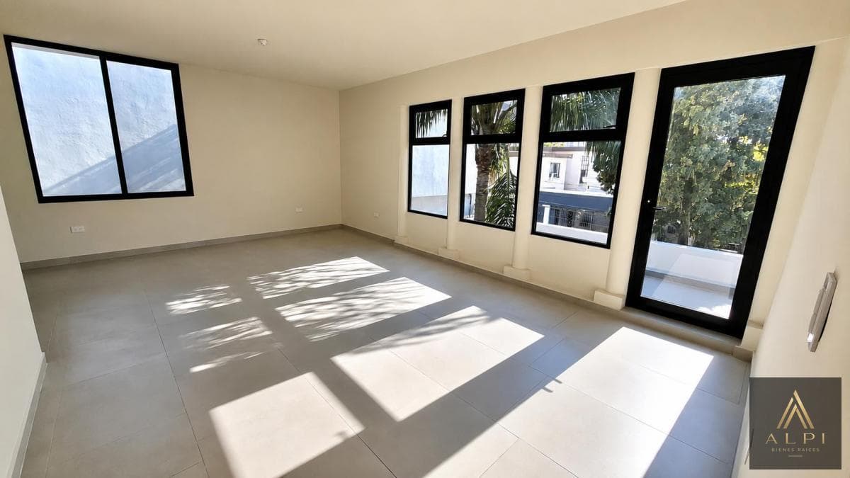 House for Sale in Las Brisas
