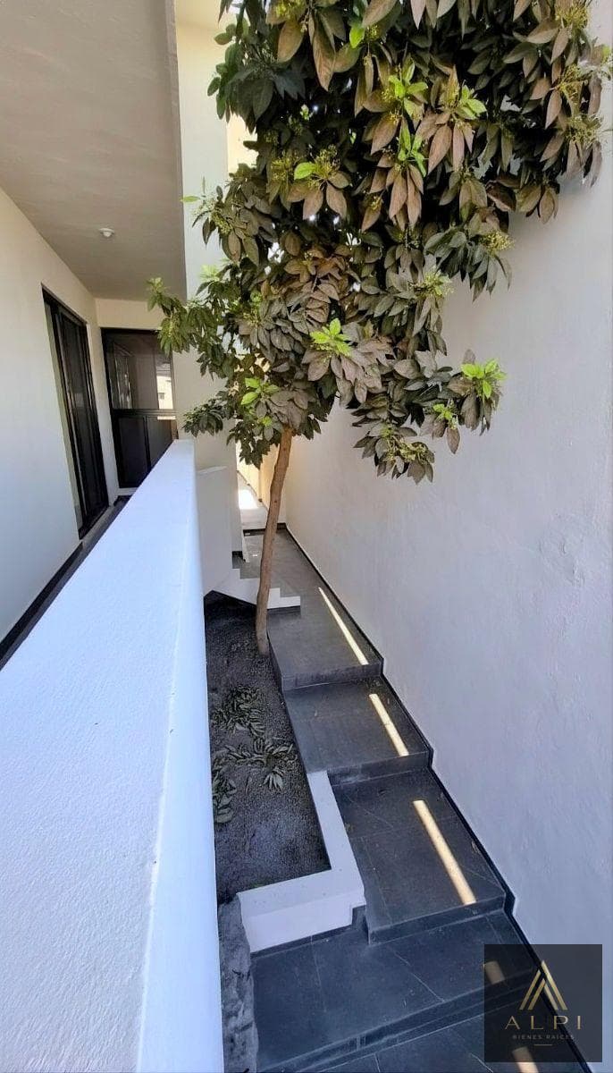 House for Sale in Las Brisas