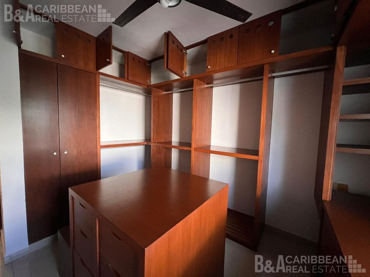 House for Sale or Rent in the Selvamar Residential Complex, Playa del Carmen
