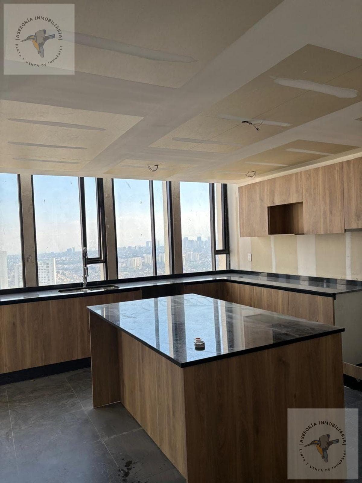 Apartment for Sale: PH Avivia Bosque Real