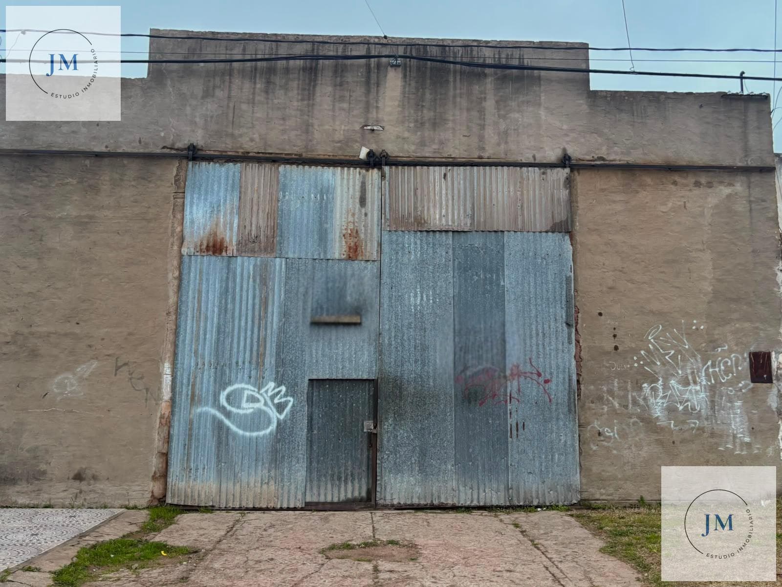 Warehouse for sale in Carmen De Areco.