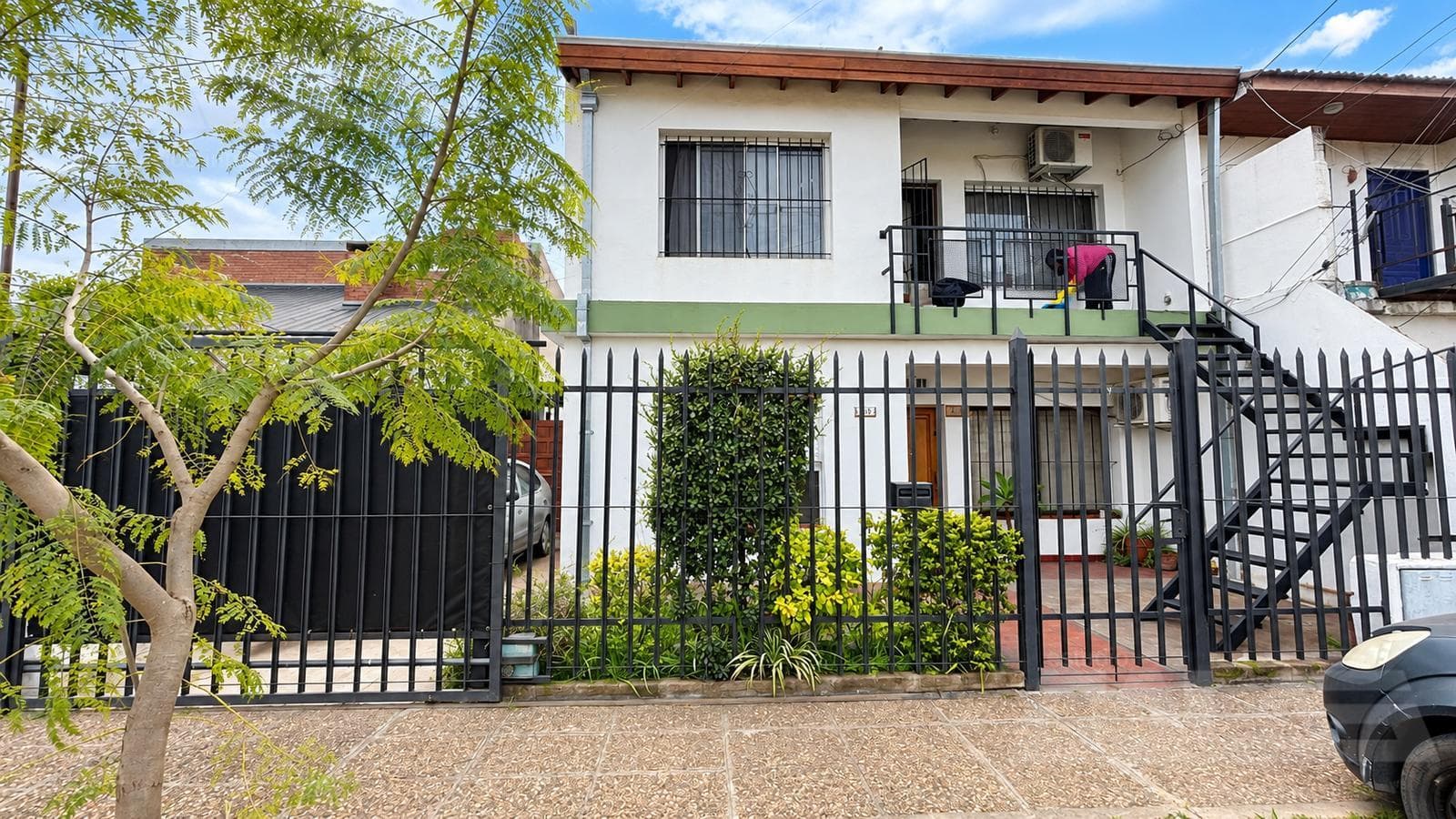 PH | 4 ROOMS | GARDEN | 2 UNITS | THROUGH GARAGE | NORTH ITUZAINGÓ