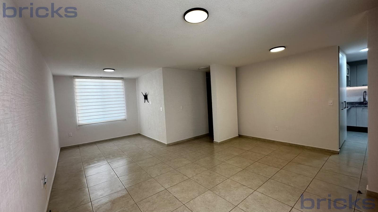 Departamento en Renta Frente al Lago en Zákia | 2 Recámaras | Amenidades
