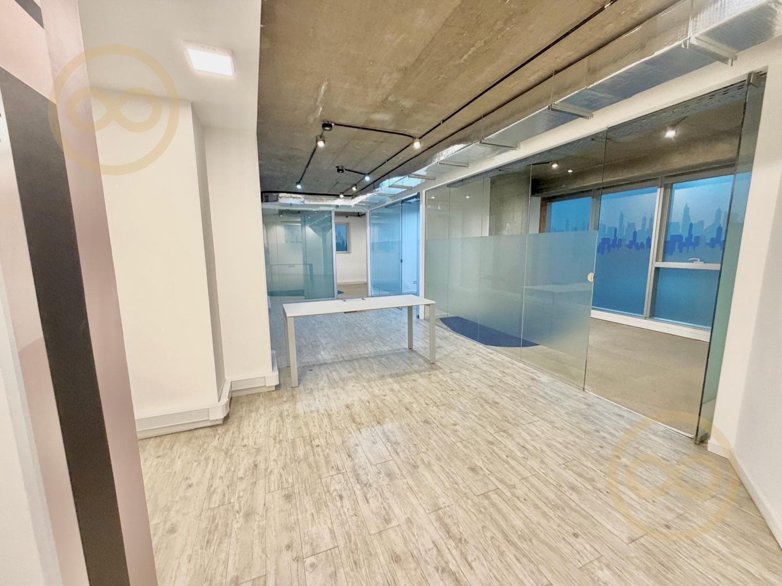 170 m² Office Space for Rent in Retiro, Torre Bellini Esmeralda; Two Parking Spaces