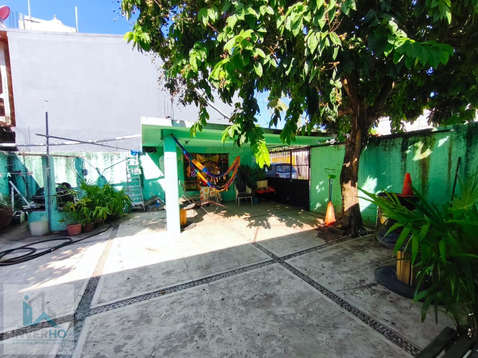 House in La Poza, less than 300 meters from the Boulevard de las Naciones