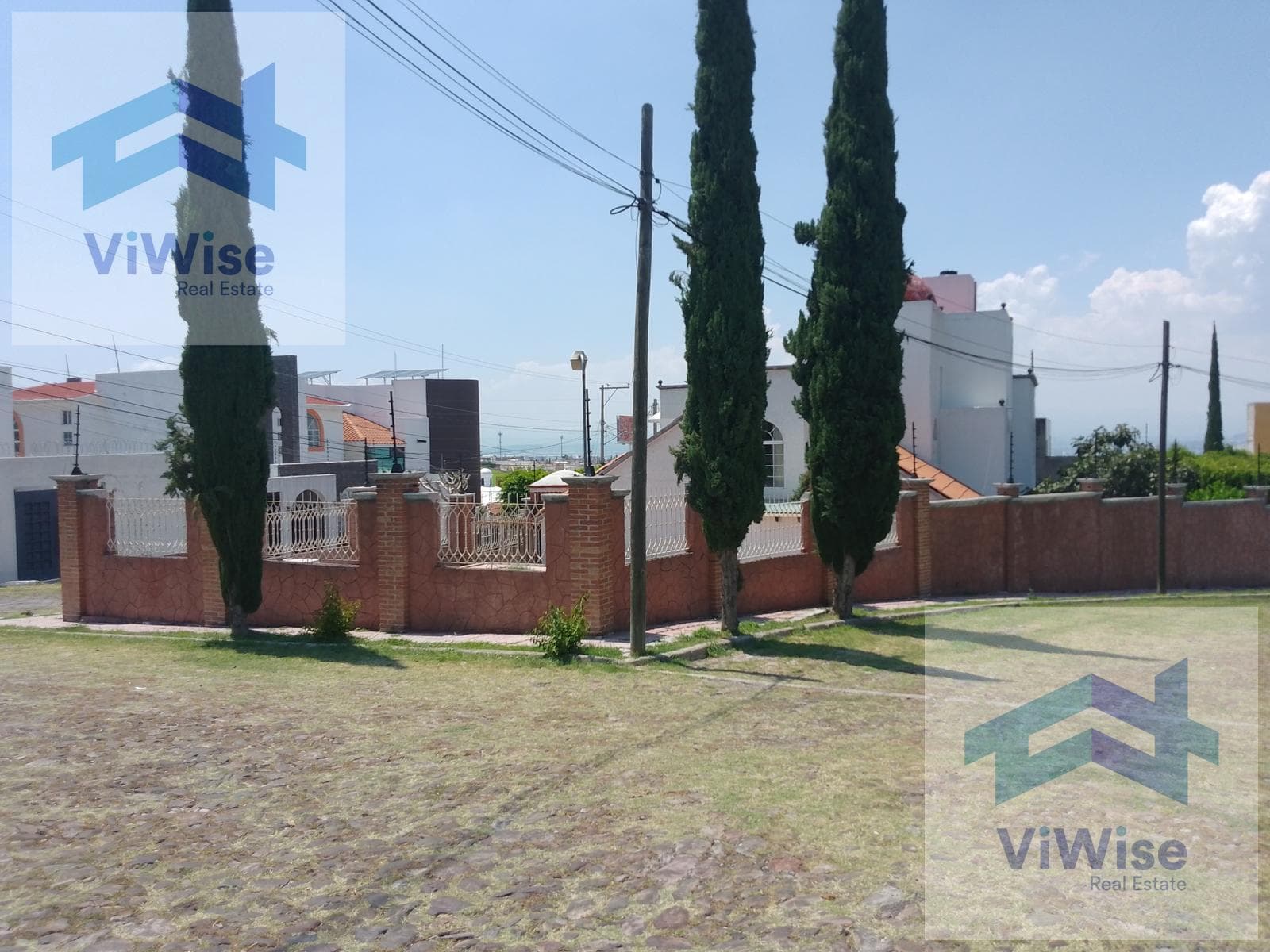 Residential Home | 4 Bedrooms | Campestre Italiana Subdivision