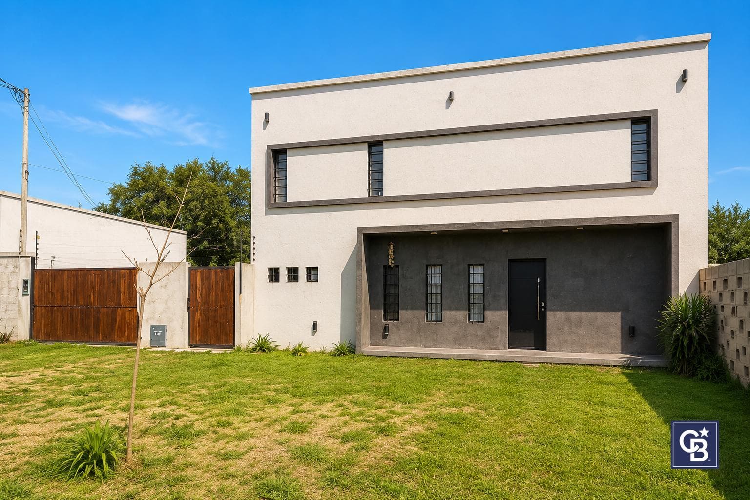 Modern house for rent in Escobar – 2 bedrooms and a yard