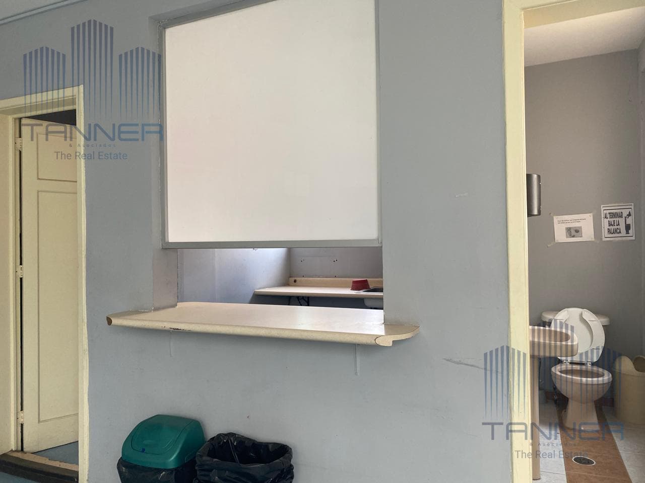 OFFICE SPACE FOR RENT, TABACALERA, NEAR THE SENATE AND REFORMA