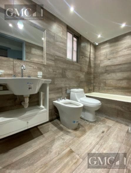 3-ROOM APARTMENT FOR SALE