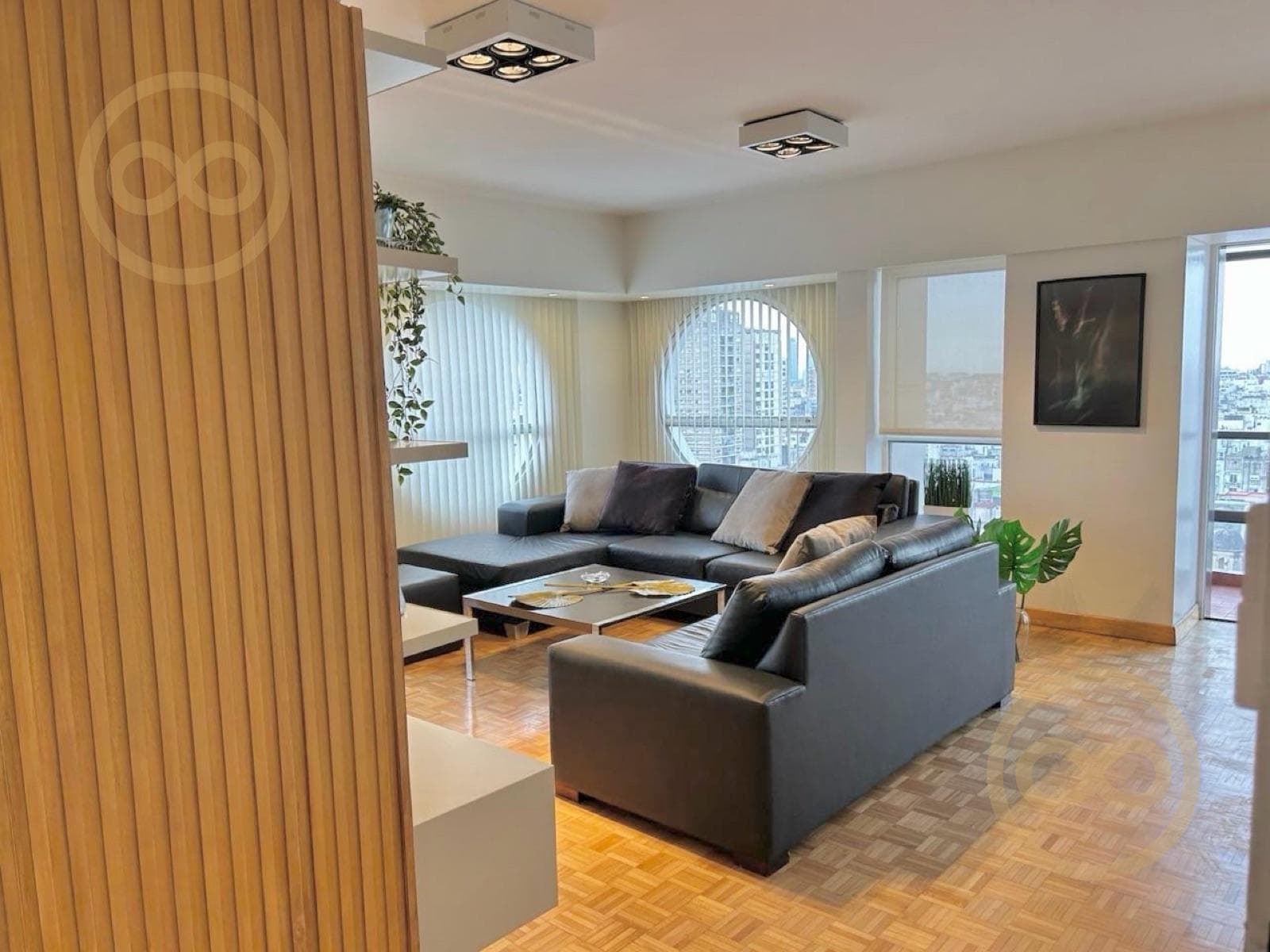Apartment for rent in Barrio Norte: 3 bedrooms, guest quarters, garage, and pool