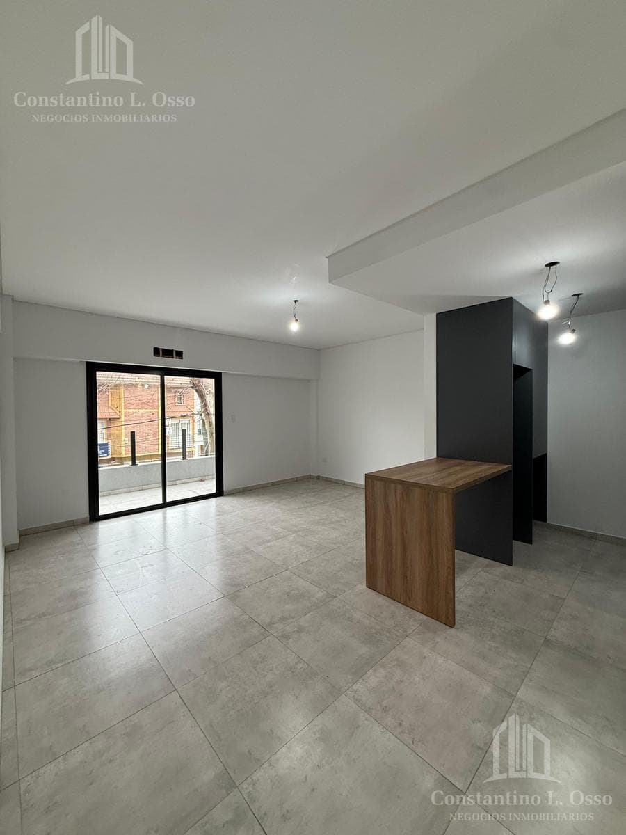 Three-room apartment - Lanusita