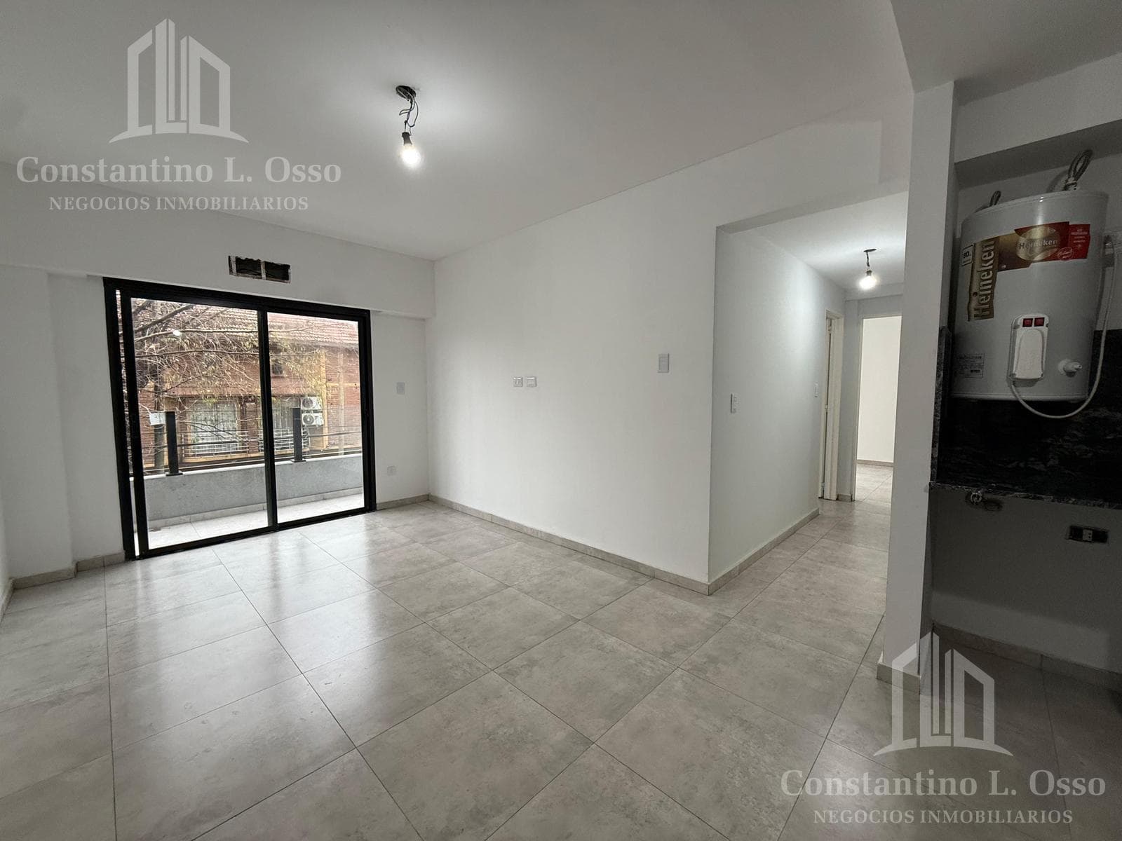 Three-room apartment—with garage—Lanusita