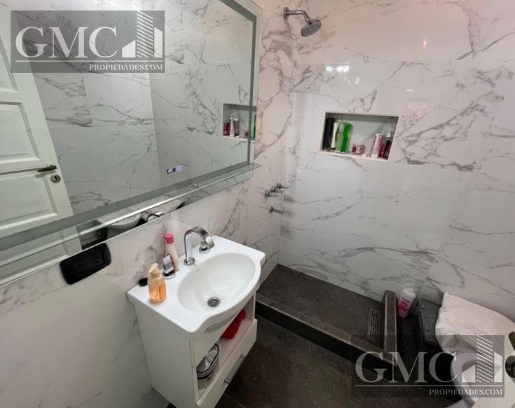 PH FOR SALE IN PARQUE LURO