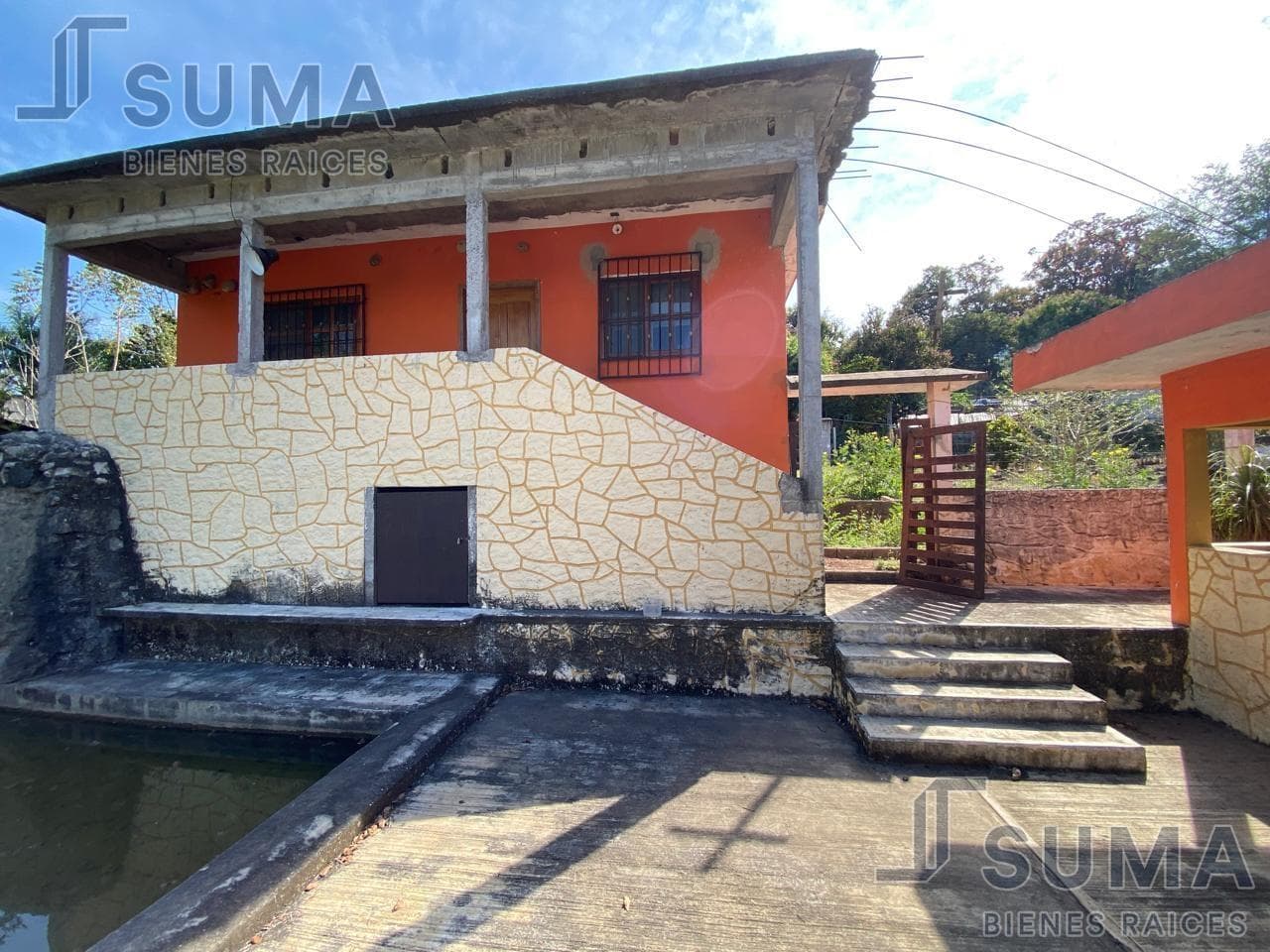HOUSE WITH A POOL FOR SALE IN EL NARANJO, SAN LUIS POTOSÍ.