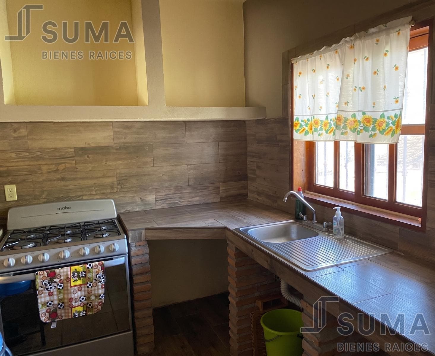 HOUSE WITH A POOL FOR SALE IN EL NARANJO, SAN LUIS POTOSÍ.
