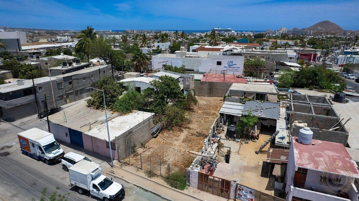 Lot in El Arenal, Cabo San Lucas, 286.7 m²