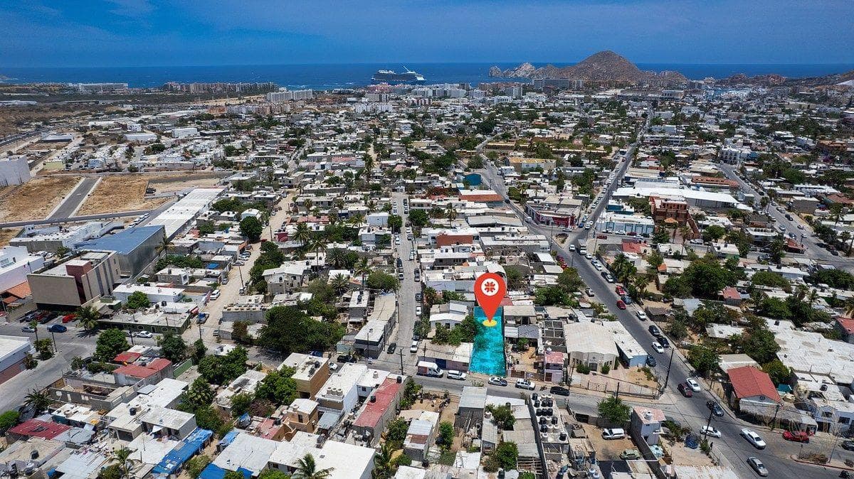 Lot in El Arenal, Cabo San Lucas, 286.7 m²
