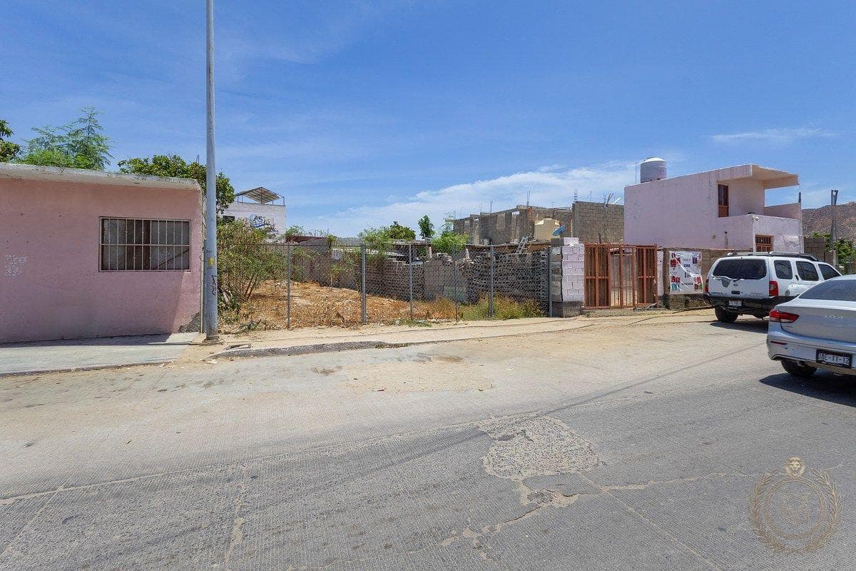 Lot in El Arenal, Cabo San Lucas, 286.7 m²
