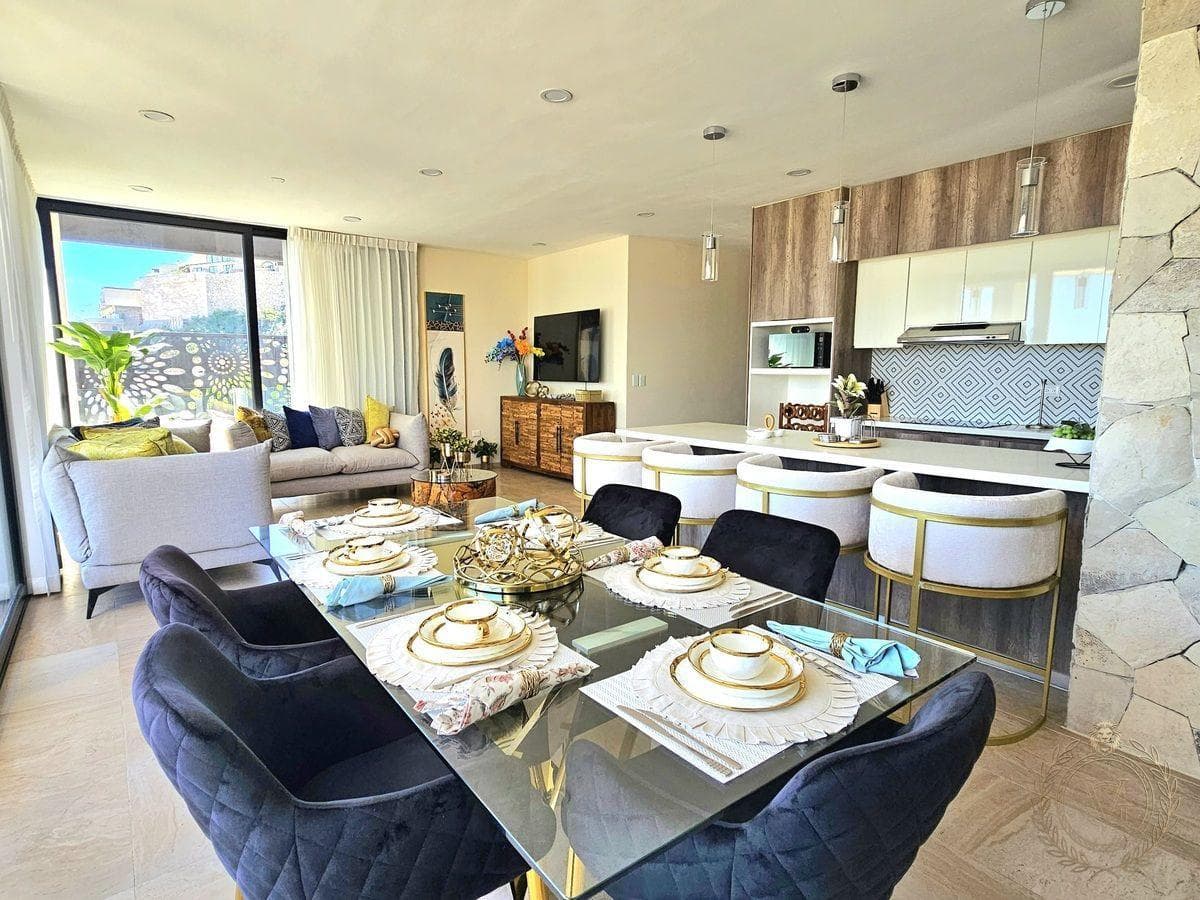 PENTHOUSE FOR SALE, PUNTO PEDREGAL