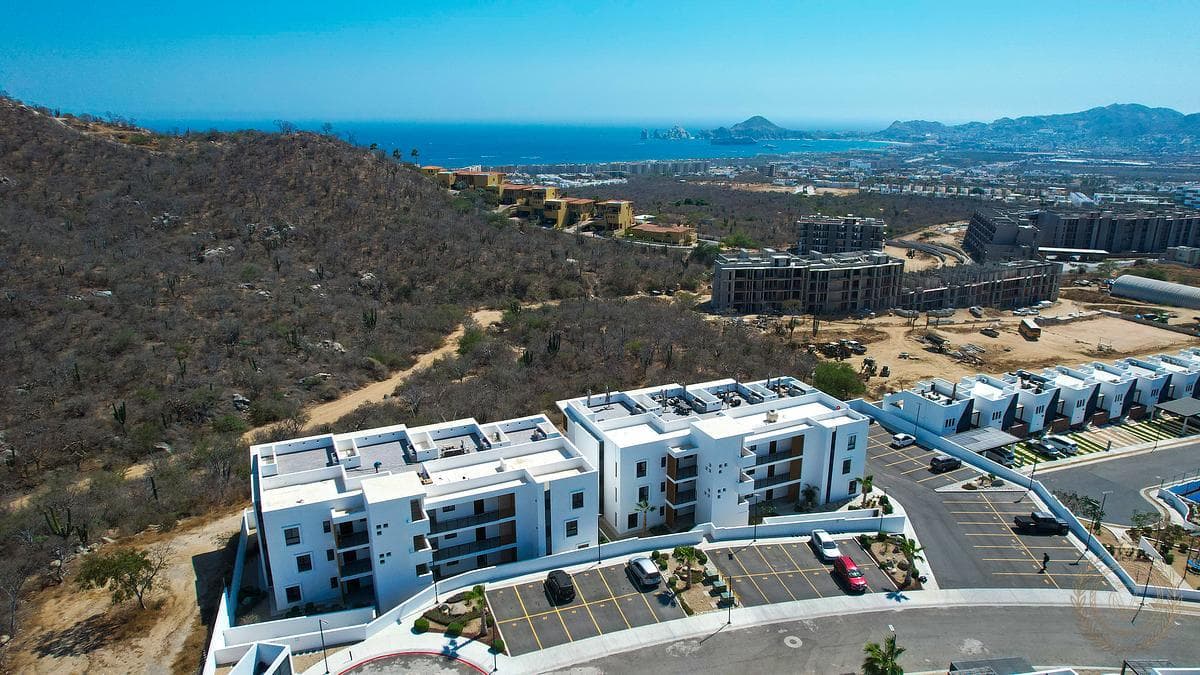 APARTMENTS FOR SALE IN YAMETO | CUMBRE DEL TEZAL, CABO SAN LUCAS