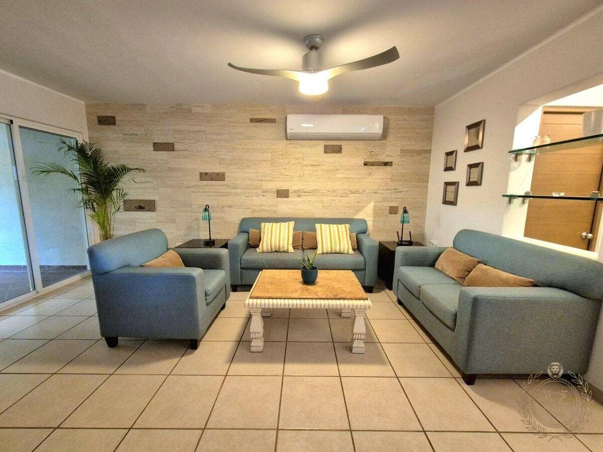 House for Sale in Loma Encantada! Elegance, Comfort, and a Prime Location!