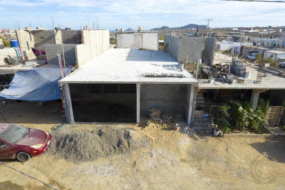 HOUSE IN MIRANDA FOR SALE