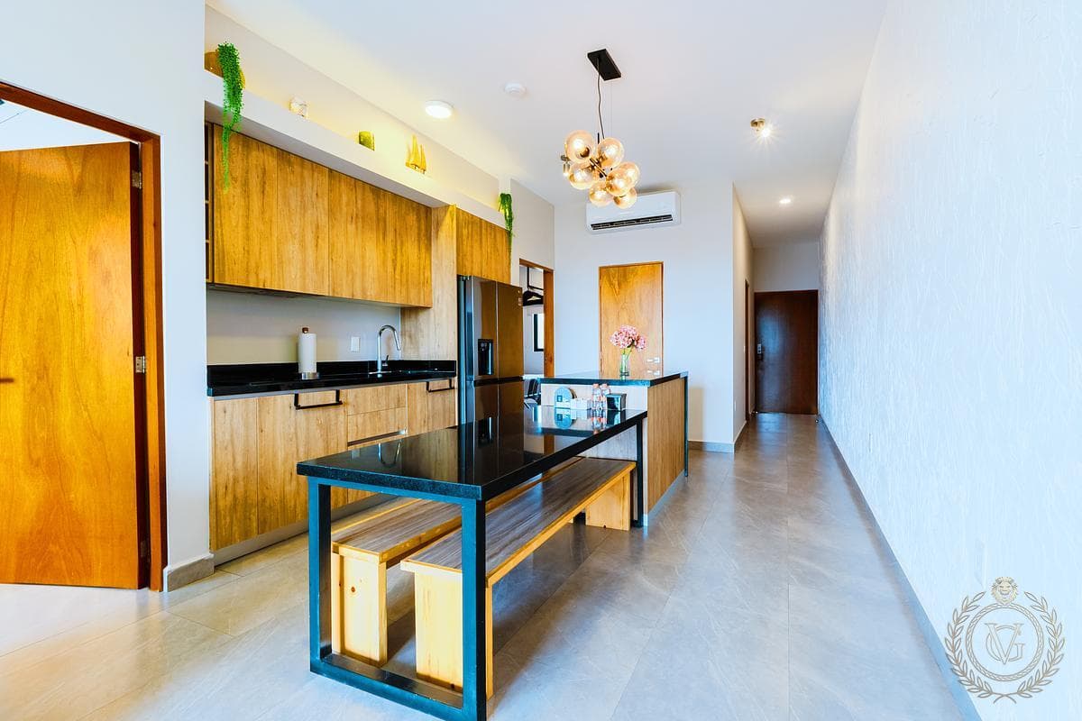 BEACHFRONT CONDOMINIUM FOR SALE | CSL