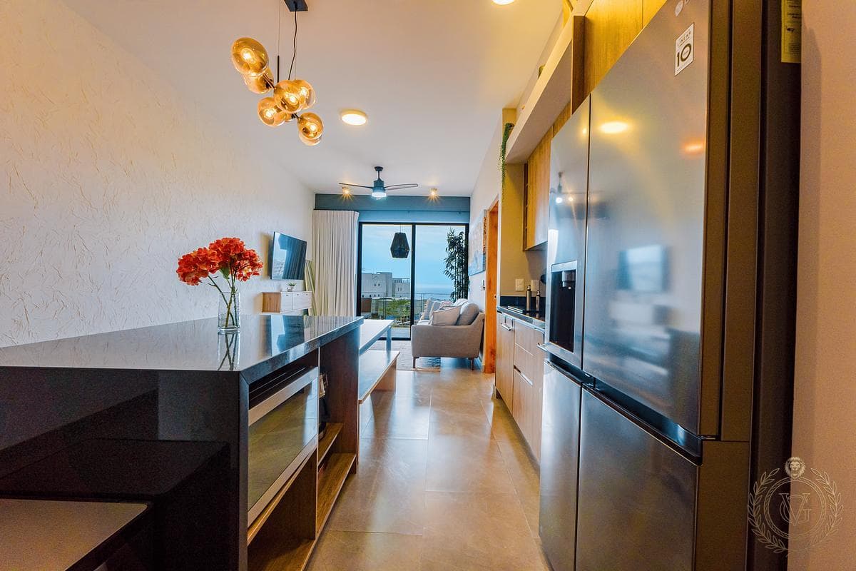 BEACHFRONT CONDOMINIUM FOR SALE | CSL