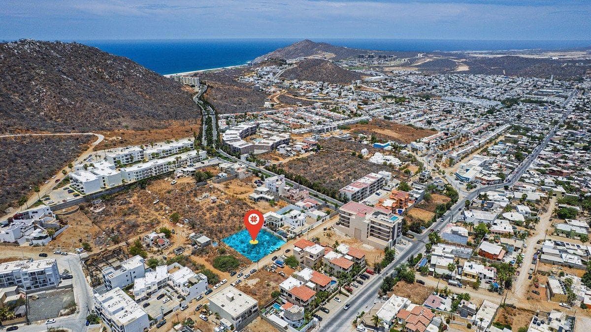 Lot for sale in the Sunset area of Cabo San Lucas
