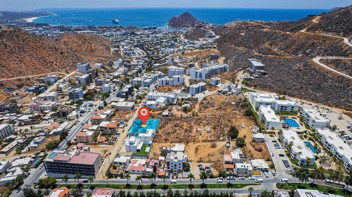 Lot for sale in the Sunset area of Cabo San Lucas